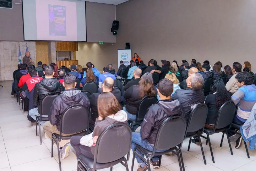 Jornada sobre prevención del suicidio en el ámbito laboral Jornada sobre prevención del suicidio en el ámbito laboral