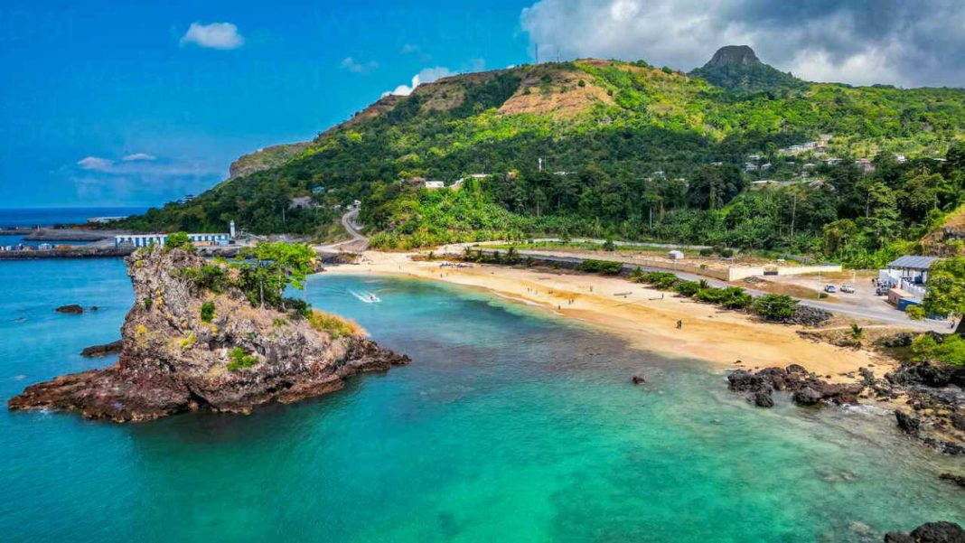 Inédito: una isla de Guinea Ecuatorial solicitó incorporarse a la Argentina Inédito: una isla de Guinea Ecuatorial solicitó incorporarse a la Argentina