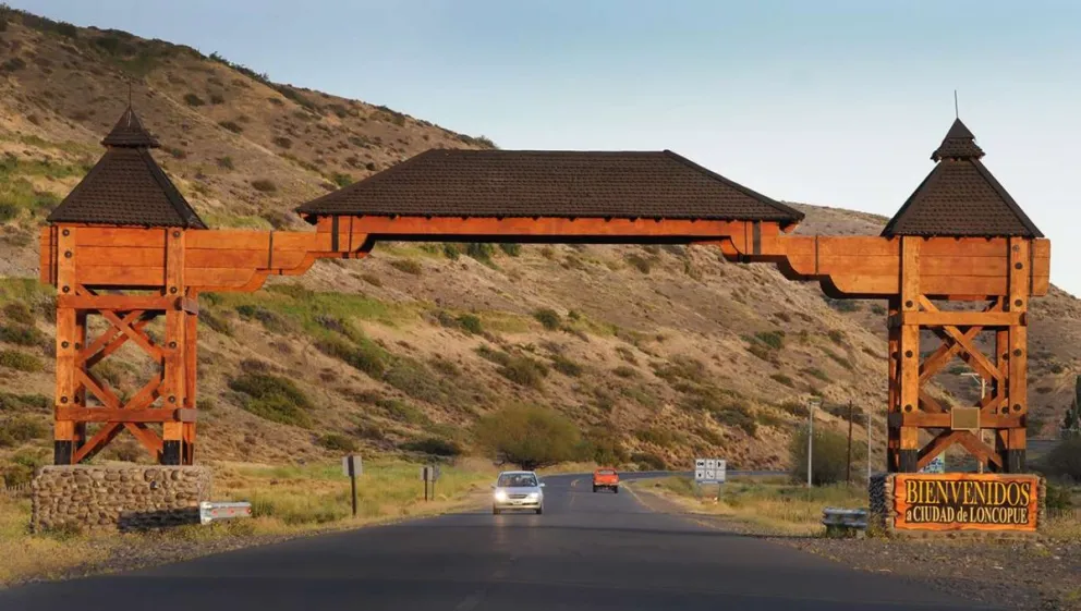 La Municipalidad de Loncopué solicita uso racional del agua tras corte eléctrico La Municipalidad de Loncopué solicita uso racional del agua tras corte eléctrico