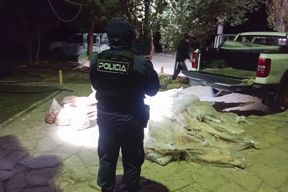 El Cippa y la Policía evitaron el ingreso de carne sin trazabilidad a Neuquén El Cippa y la Policía evitaron el ingreso de carne sin trazabilidad a Neuquén