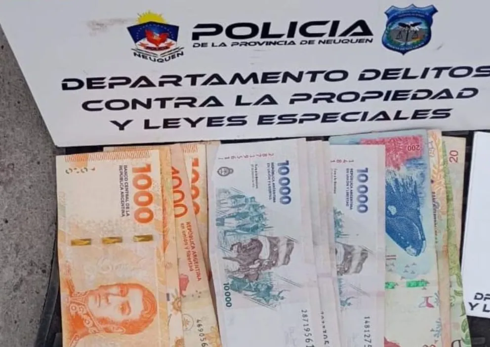 Investigación por millonario robo en Neuquén: dos detenidos y autos secuestrados Investigación por millonario robo en Neuquén: dos detenidos y autos secuestrados