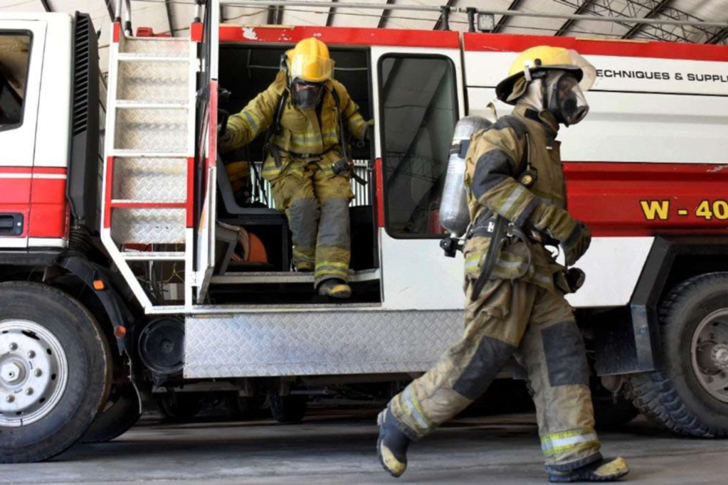 Tragedia en Neuquén: incendio arrasa vivienda y deja víctimas fatales Tragedia en Neuquén: incendio arrasa vivienda y deja víctimas fatales