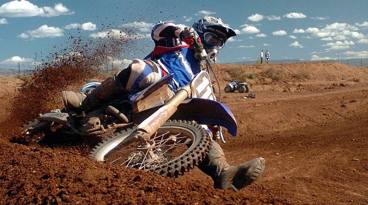 Regresa el motocross a La Barda con una nueva fecha del certamen patagónico Regresa el motocross a La Barda con una nueva fecha del certamen patagónico