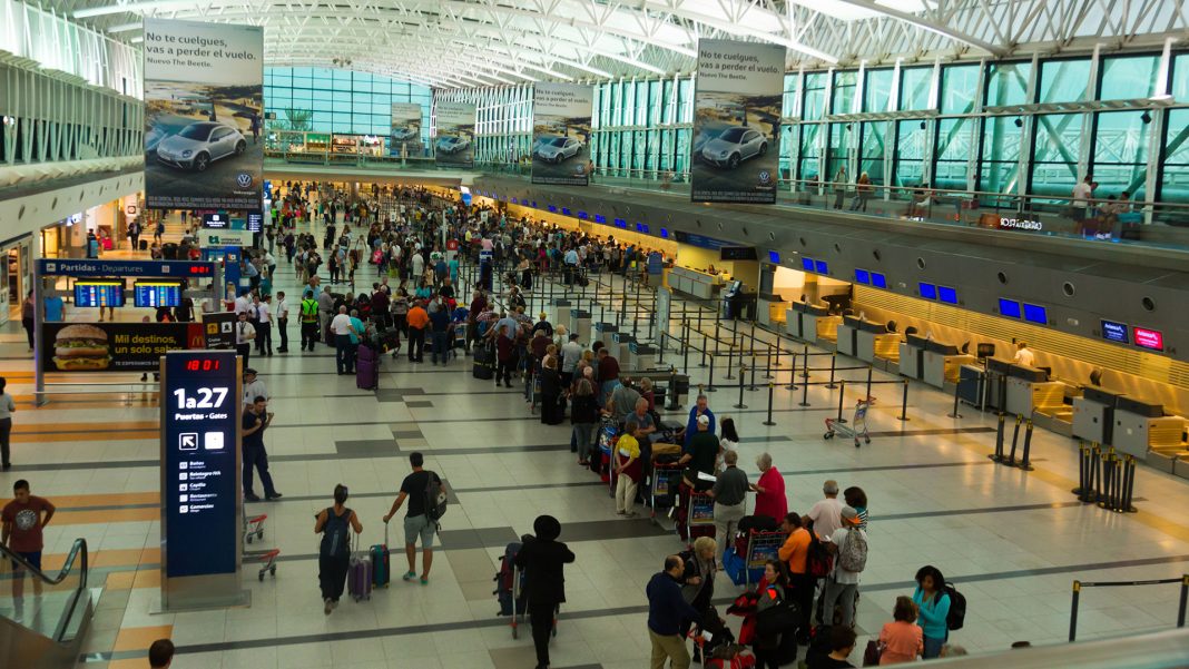 Viajes de argentinos al exterior crecen 45,8% en mayo Viajes de argentinos al exterior crecen 45,8% en mayo