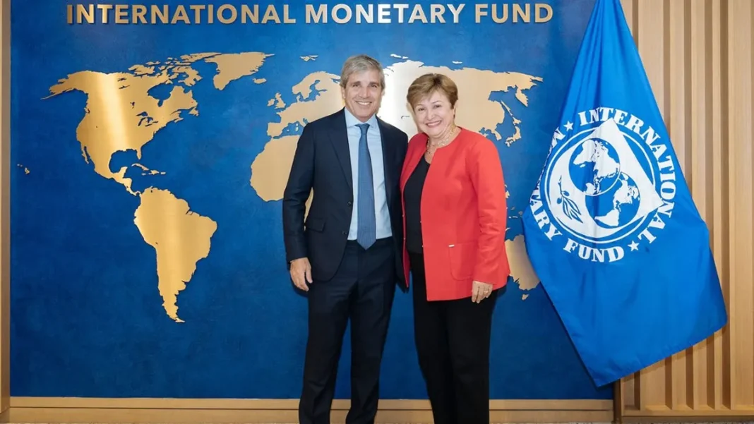 El FMI habilitaría un desembolso de USD 2.000 millones para Argentina El FMI habilitaría un desembolso de USD 2.000 millones para Argentina