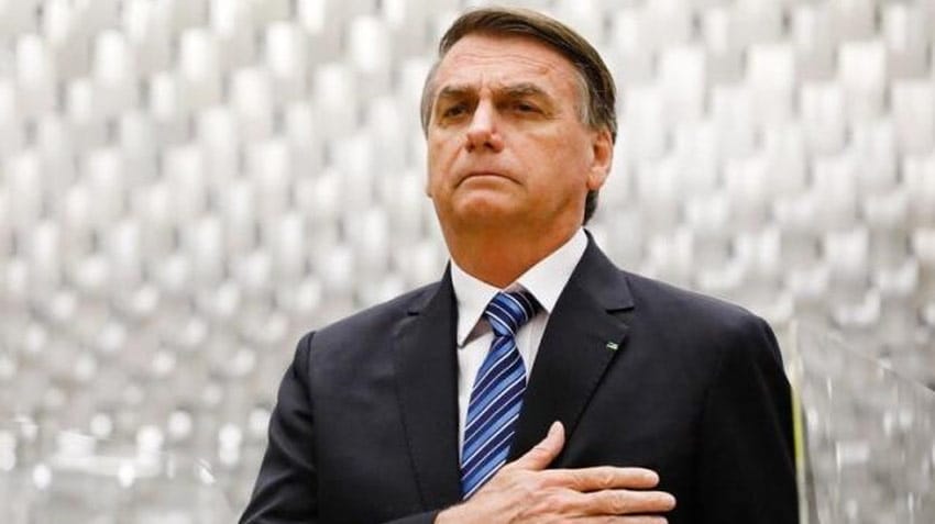 Jair Bolsonaro deberá cumplir prisión domiciliaria con tobillera Jair Bolsonaro deberá cumplir prisión domiciliaria con tobillera