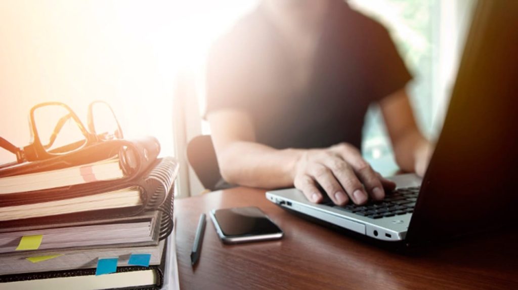 Chile ofrece becas con financiamiento completo para maestrías Chile ofrece becas con financiamiento completo para maestrías