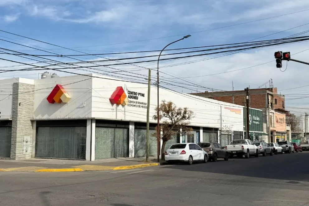 El Centro PyME-ADENEU habilita nueva ventanilla única para proyectos locales El Centro PyME-ADENEU habilita nueva ventanilla única para proyectos locales