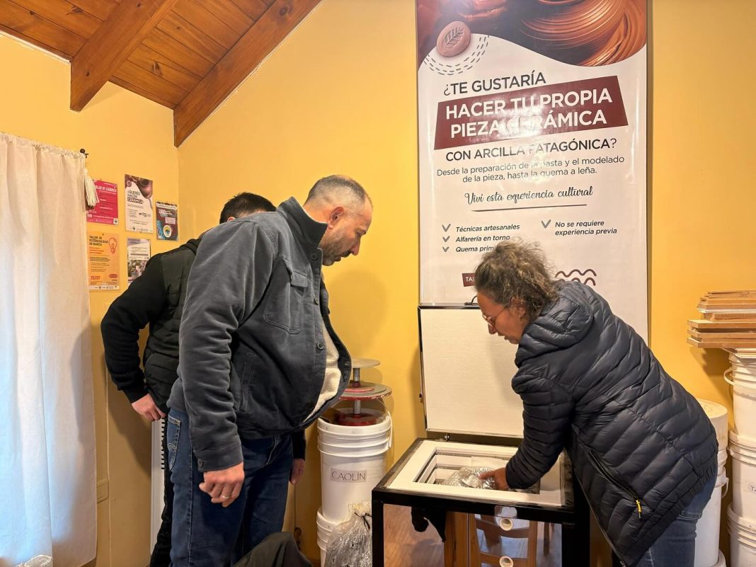 ONU Mujeres reconoce proyecto artesanal de Villa Pehuenia ONU Mujeres reconoce proyecto artesanal de Villa Pehuenia
