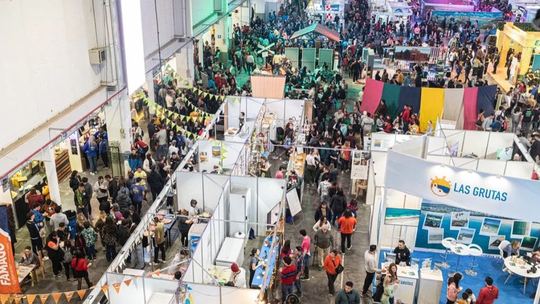 Expo Turismo en Comodoro Rivadavia: Neuquén presenta su oferta turística Expo Turismo en Comodoro Rivadavia: Neuquén presenta su oferta turística