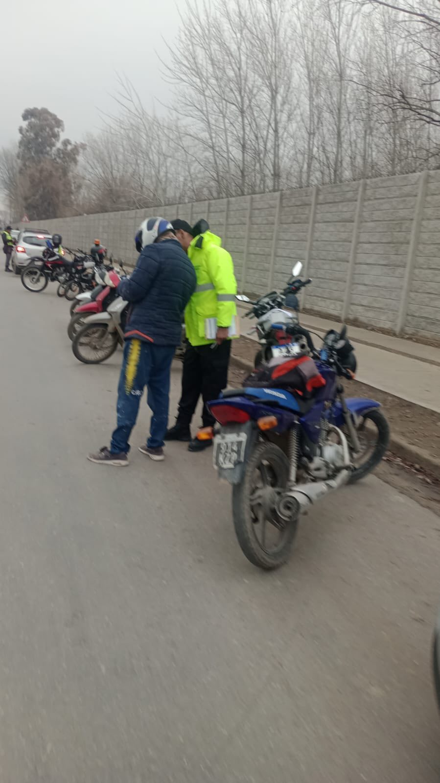 Controles en el río y barrios de Neuquén por motos con escapes ruidosos Controles en el río y barrios de Neuquén por motos con escapes ruidosos