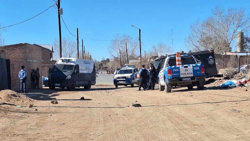 Demoran a un hombre por el asesinato de dos adolescentes en Cutral Co Demoran a un hombre por el asesinato de dos adolescentes en Cutral Co