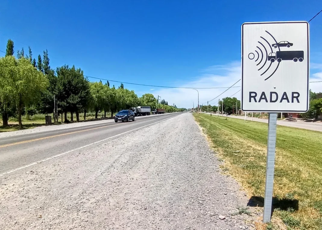 Refuerzan controles en la Ruta 7 con nuevos radares y operativos Refuerzan controles en la Ruta 7 con nuevos radares y operativos