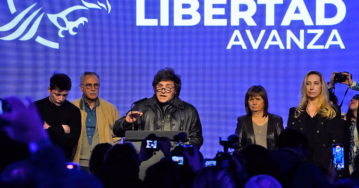 Milei reconoció la derrota en Buenos Aires y anunció autocrítica rumbo a octubre Milei reconoció la derrota en Buenos Aires y anunció autocrítica rumbo a octubre