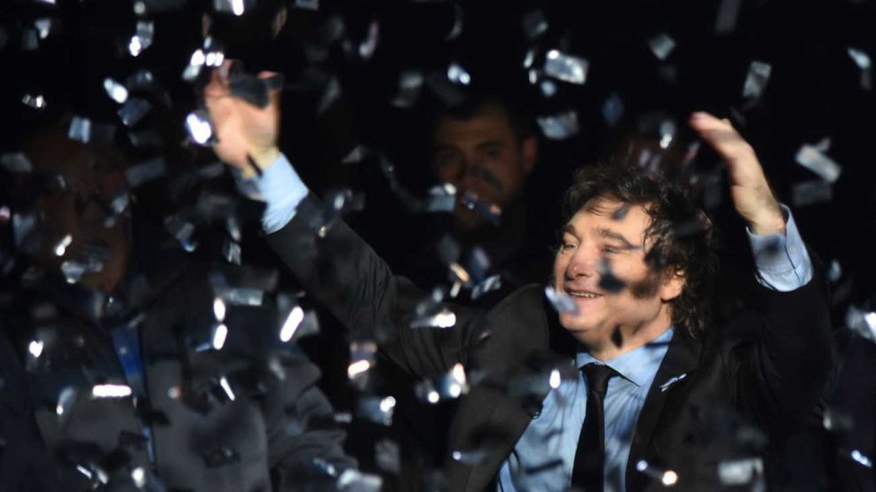 Javier Milei suma a Río Negro y Neuquén en su gira de campaña Javier Milei suma a Río Negro y Neuquén en su gira de campaña