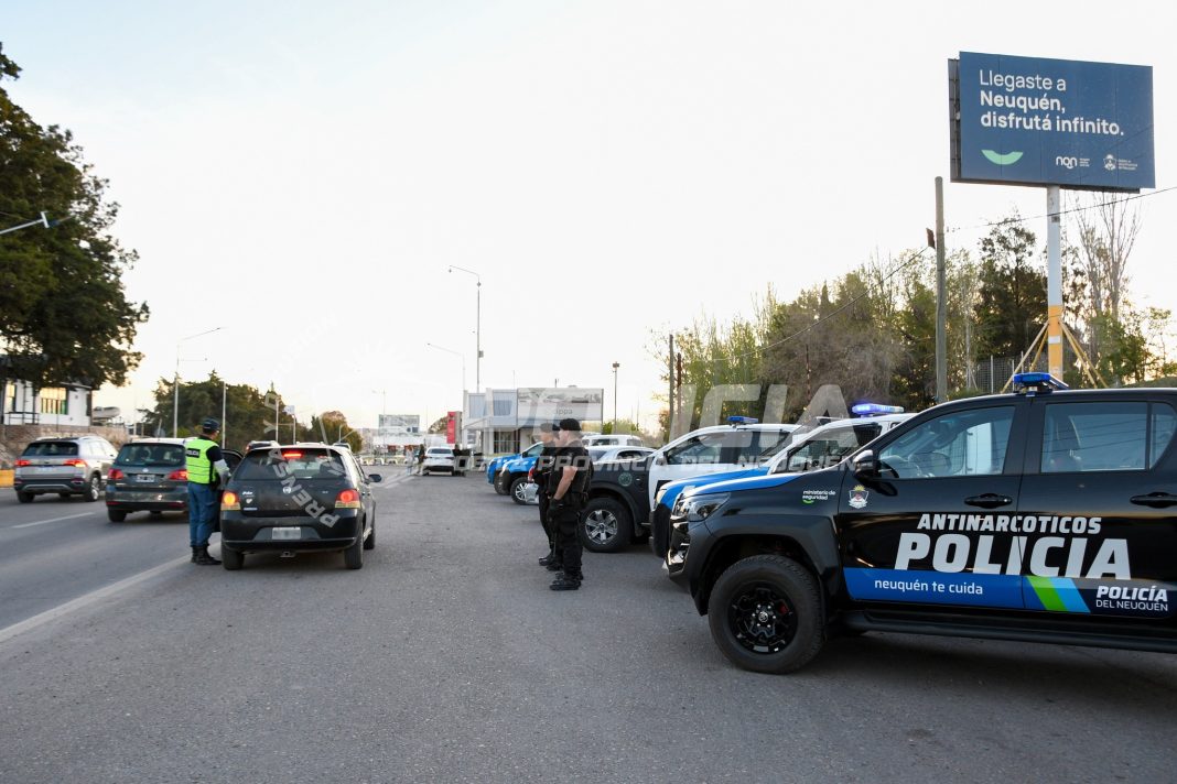 Más de 100 efectivos participaron de operativos de alto impacto Más de 100 efectivos participaron de operativos de alto impacto