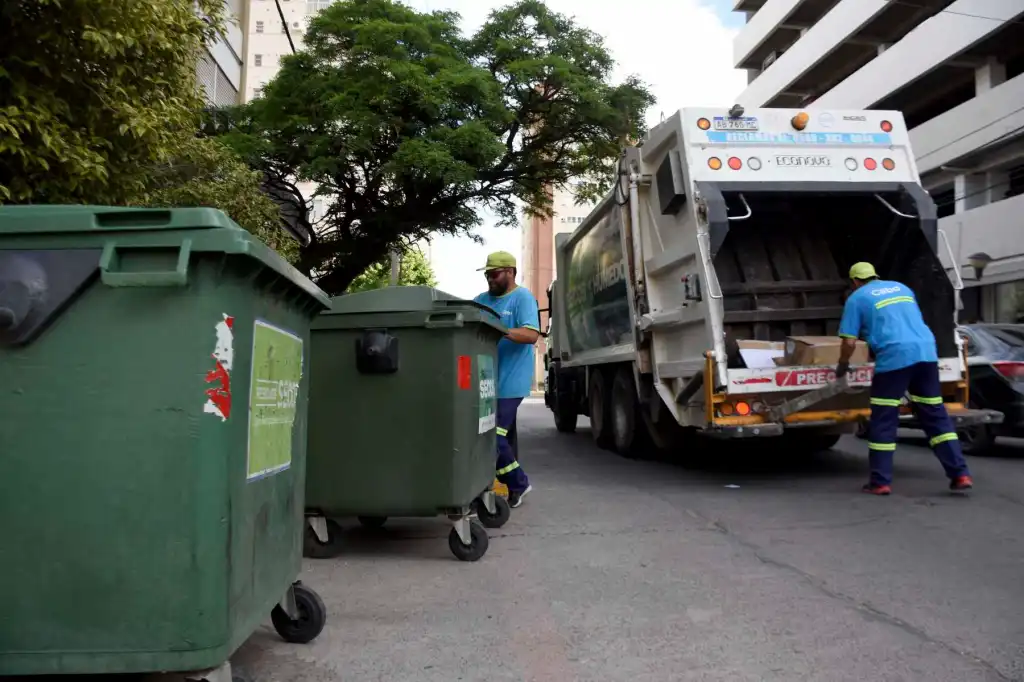La ciudad estrena nuevo sistema de recolección de residuos La ciudad estrena nuevo sistema de recolección de residuos