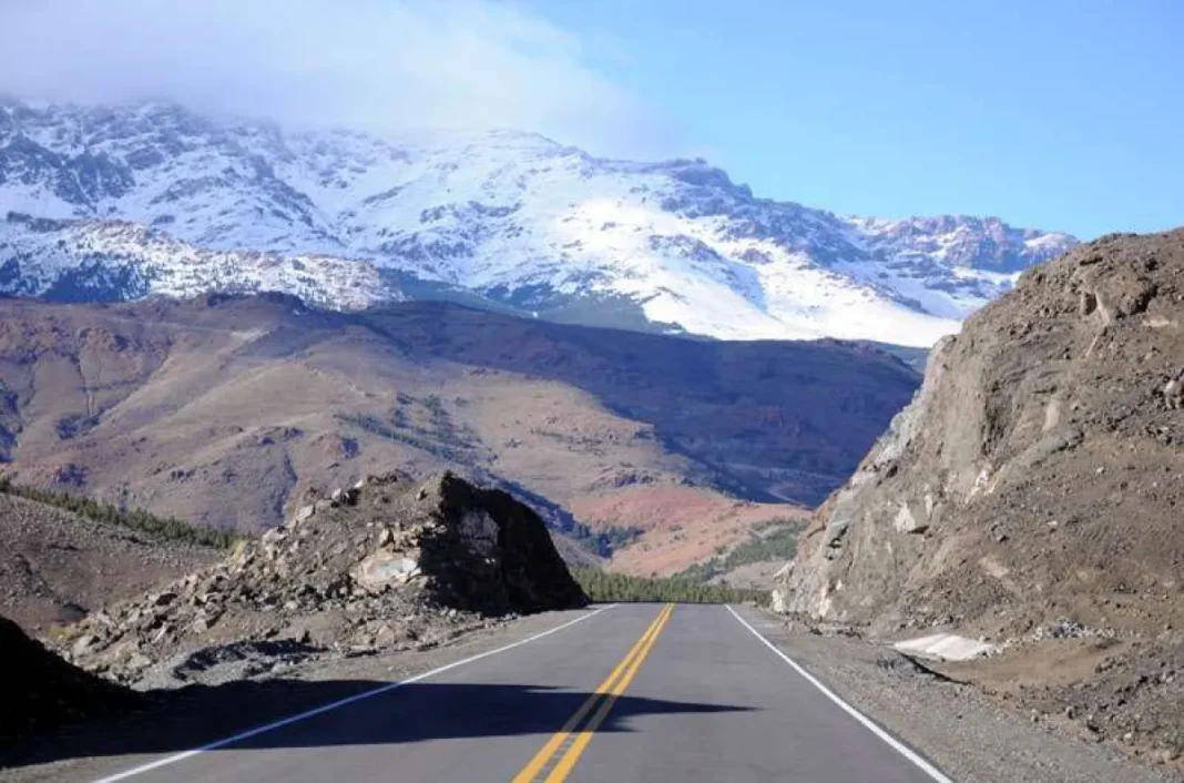 Ruta 43: patrimonio natural y cultural del norte neuquino Ruta 43: patrimonio natural y cultural del norte neuquino