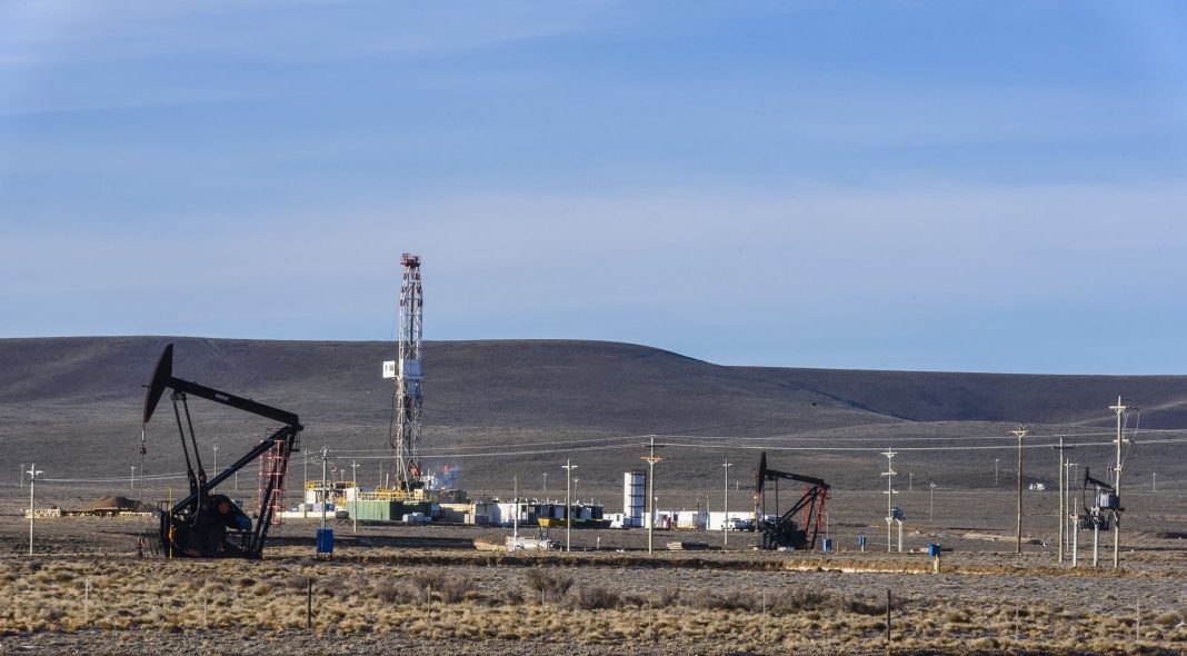 Vaca Muerta impulsa récords históricos en producción de petróleo y gas Vaca Muerta impulsa récords históricos en producción de petróleo y gas