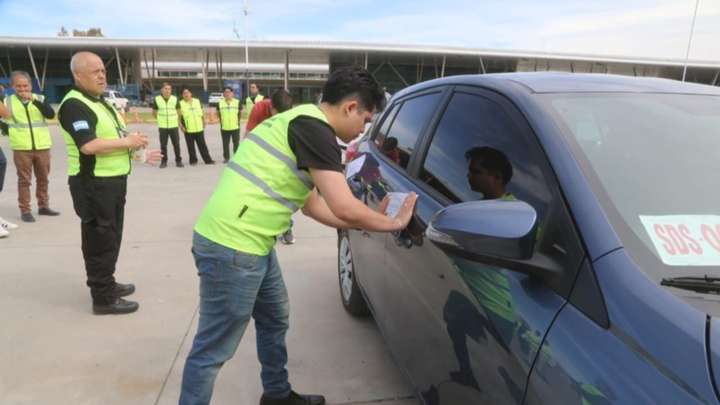 Retienen más de 30 autos por transporte ilegal Retienen más de 30 autos por transporte ilegal