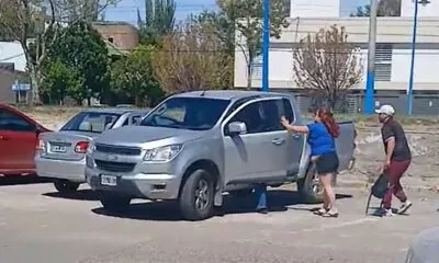 Violenta agresión en General Roca tras discusión de tránsito