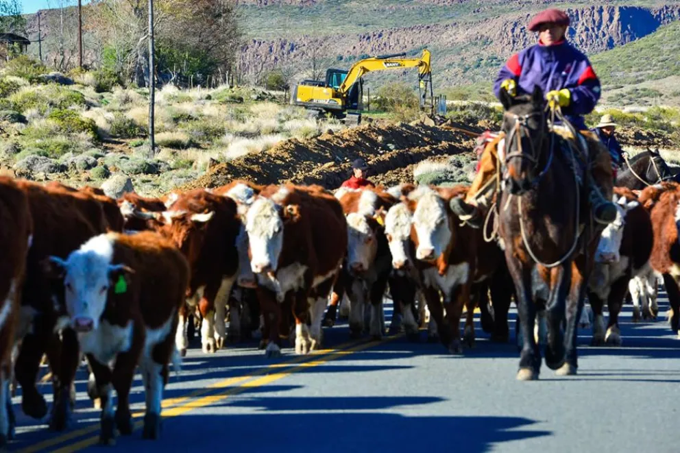 El gas natural llegará a Villa del Nahueve y Bella Vista El gas natural llegará a Villa del Nahueve y Bella Vista