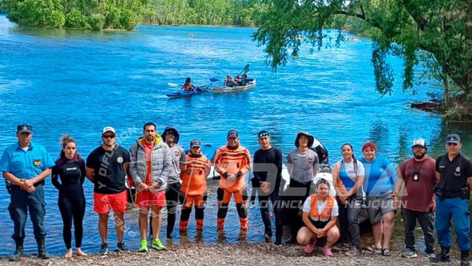 Hallaron con vida a un joven buscado en el río Limay Hallaron con vida a un joven buscado en el río Limay