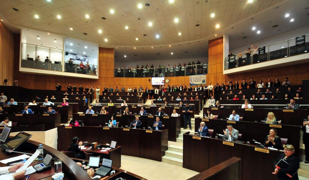 Diputados proponen actualizar la ley impositiva para 2026 Diputados proponen actualizar la ley impositiva para 2026