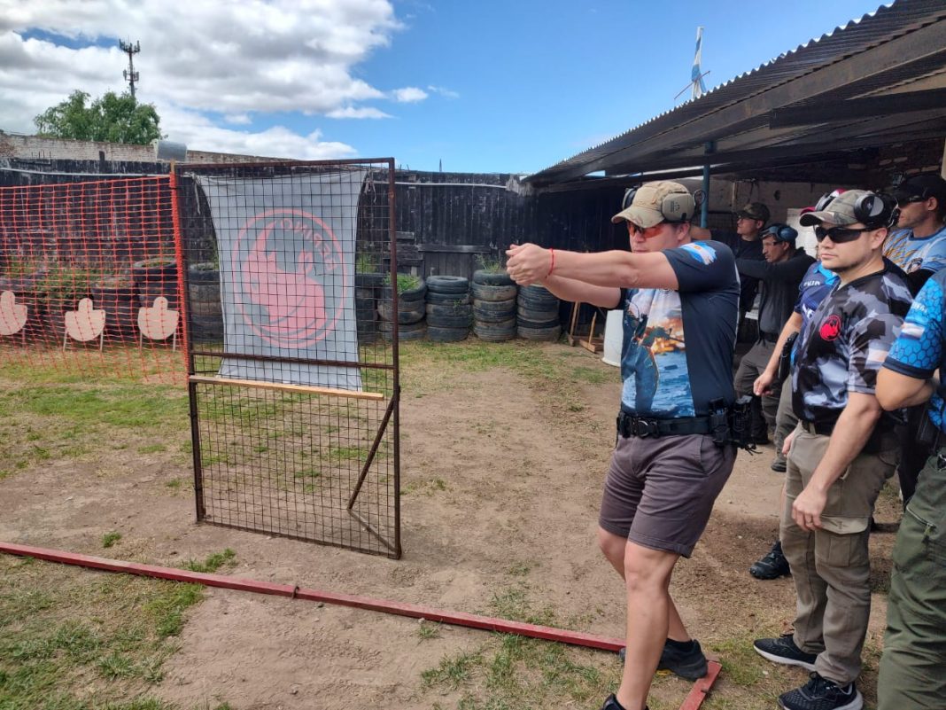 Neuquén se destacó en el 21° Torneo de Tiro Interfuerzas Neuquén se destacó en el 21° Torneo de Tiro Interfuerzas
