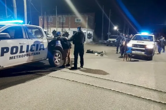 Allanamientos en el barrio Belgrano: siete demorados y secuestro de drogas Allanamientos en el barrio Belgrano: siete demorados y secuestro de drogas