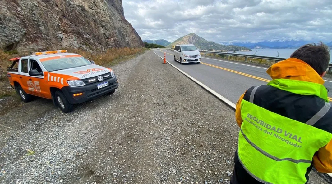 Operativo preventivo en rutas y accesos provinciales Operativo preventivo en rutas y accesos provinciales