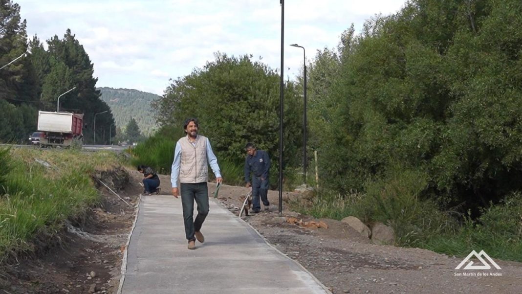 San Martín de los Andes ampliará la senda paralela a la Ruta 40 San Martín de los Andes ampliará la senda paralela a la Ruta 40