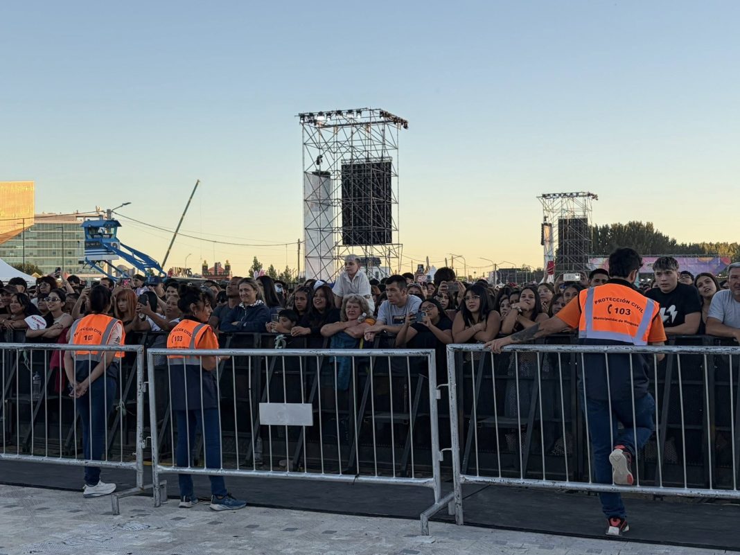 Refuerzan controles y prevención en la Fiesta de la Confluencia Refuerzan controles y prevención en la Fiesta de la Confluencia