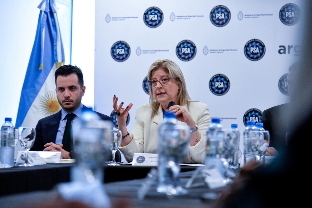 Monteoliva puso en marcha la trazabilidad fronteriza Monteoliva puso en marcha la trazabilidad fronteriza