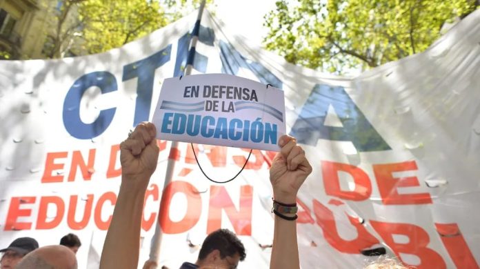 CTERA convocó paro nacional docente para el 2 de marzo - NEUQUEN.COM ...