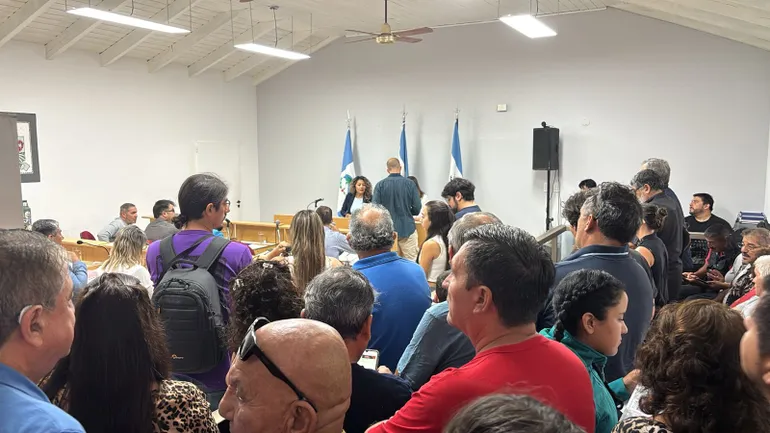 Concejales de Plottier buscan suspender el sistema de fotomultas Concejales de Plottier buscan suspender el sistema de fotomultas