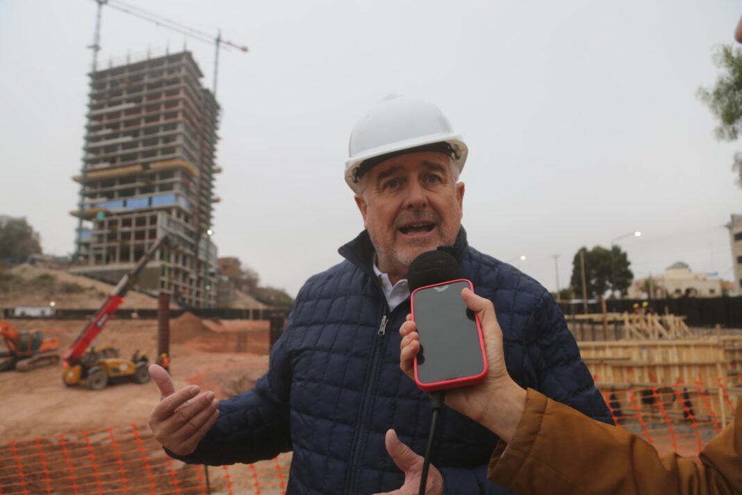 Obra del viaducto en Neuquén: habilitan tramos, arrancan los pilotes y piden paciencia a los conductores Obra del viaducto en Neuquén: habilitan tramos, arrancan los pilotes y piden paciencia a los conductores