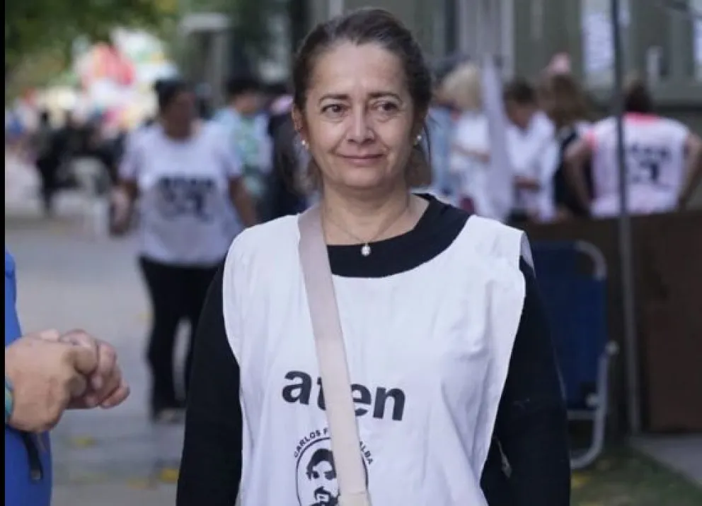 Presentismo docente en Neuquén: ATEN busca sumarlo al sueldo básico y advierte sobre el estado de las escuelas Presentismo docente en Neuquén: ATEN busca sumarlo al sueldo básico y advierte sobre el estado de las escuelas