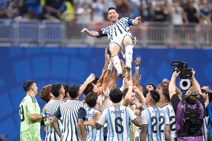 Con un agónico triunfo de la Selección Argentina ante Egipto, el equipo nacional avanzó a los cuartos de final Con un agónico triunfo de la Selección Argentina ante Egipto, el equipo nacional avanzó a los cuartos de final