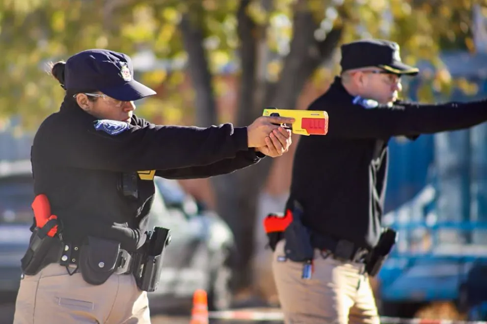 Taser 10 en Neuquén: arranca la capacitación oficial para la Policía provincial Taser 10 en Neuquén: arranca la capacitación oficial para la Policía provincial