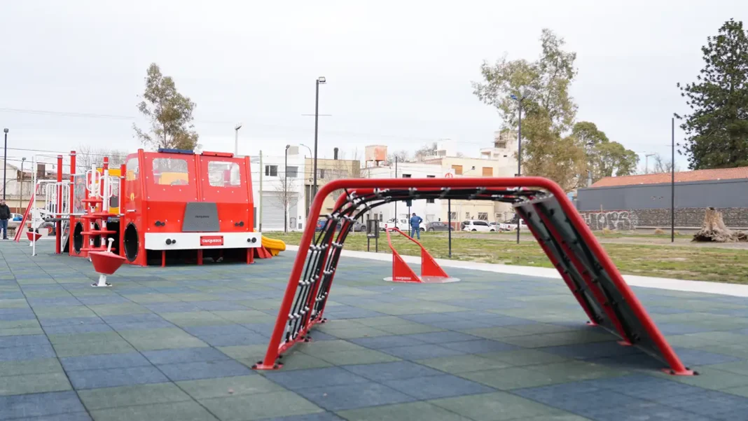 Nuevo parque temático en Neuquén: bomberos, juegos y el inicio del mes aniversario Nuevo parque temático en Neuquén: bomberos, juegos y el inicio del mes aniversario